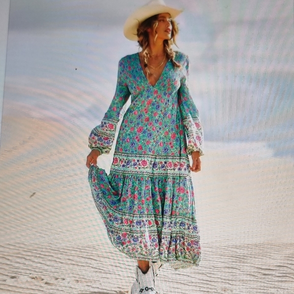 Arnhem Phoebe shirred boho dress in sage NWT size 10 - Picture 2 of 9